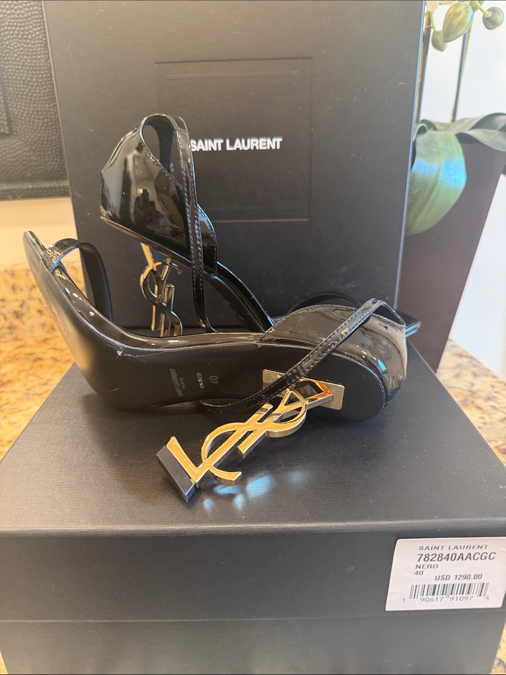 Saint Laurent Black Patent Heels with Gold YSL Logo Heel - Picture 3 of 4